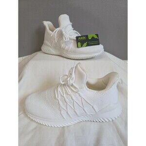 NWOB AKK Womens Walking Shoes White Mesh Sneakers Casual Slip On Comfort Size 8